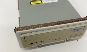 [teste]Acuson Antares Plexwriter CD-RW Drive